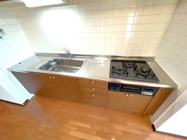 キッチン　※他号室の写真です