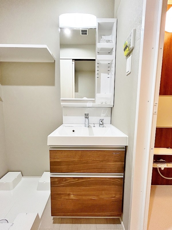 洗面設備　★洗面脱衣所/シャワー付き洗面台★