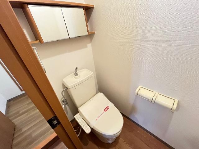 トイレ　シャワー付トイレ