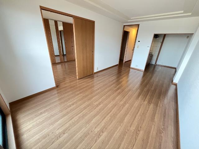 居室・リビング　リビング