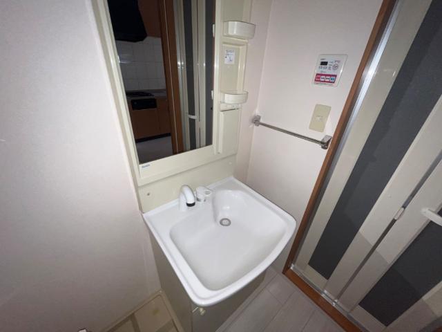 洗面設備　洗髪洗面化粧台