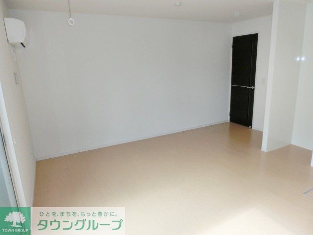 居室・リビング　広い居室