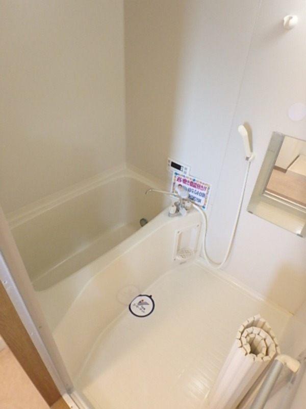 バス・シャワールーム　図面と現状に相違がある場合には現状を優先