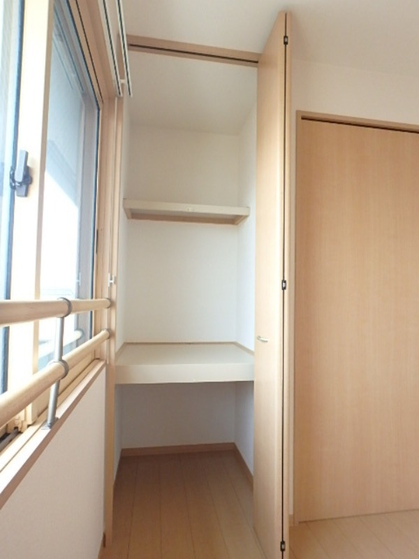 収納　図面と現状に相違がある場合には現状を優先