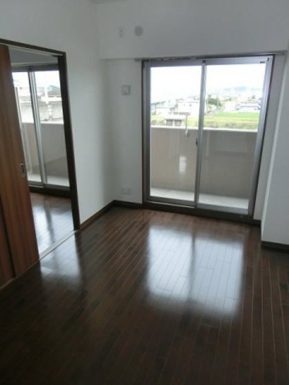 居室・リビング　他号室のお写真です