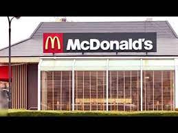 飲食店　マクドナルド筑紫通り店（飲食店）まで2548m