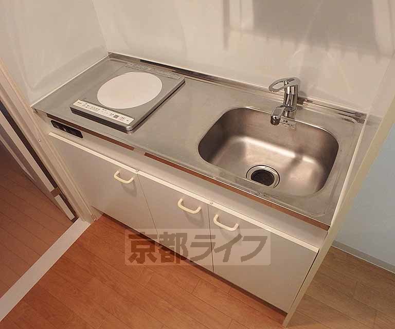 キッチン　キッチンです。