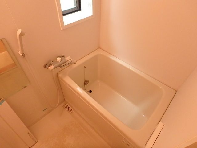 バス・シャワールーム　バスルーム