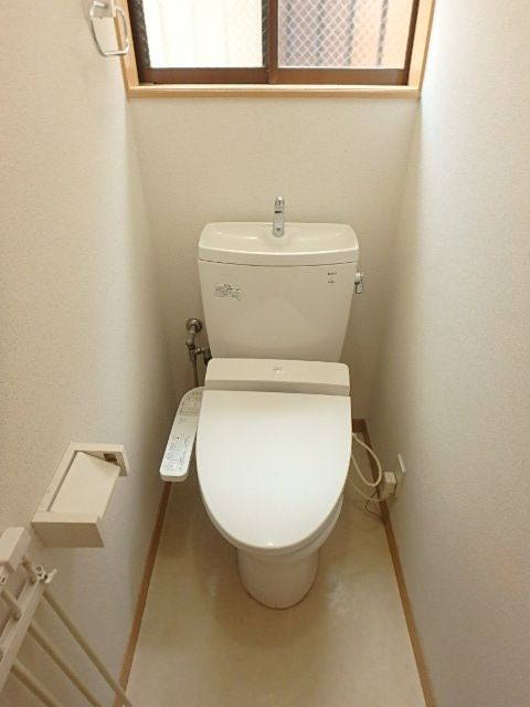 トイレ　トイレ