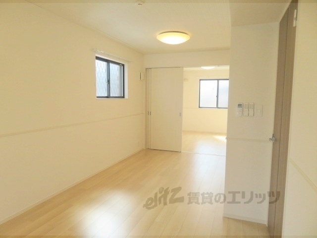 居室・リビング　同仕様