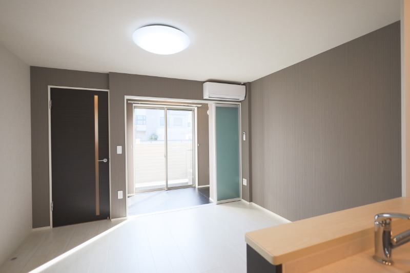 居室・リビング　図面と現状に相違がある場合には現状を優先