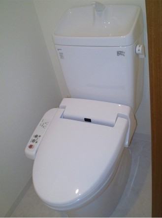 トイレ　別部屋参考写真