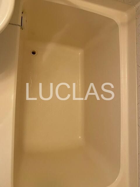 バス・シャワールーム　浴室も付いており、日々の疲れを癒します♪