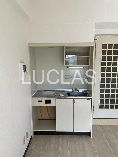 キッチン　コンロはIHタイプでお掃除ラクラク(＾＾♪