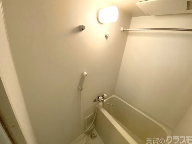 バス・シャワールーム　一日のお疲れをお取りください。