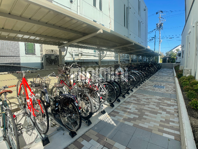 駐車場　駐輪場