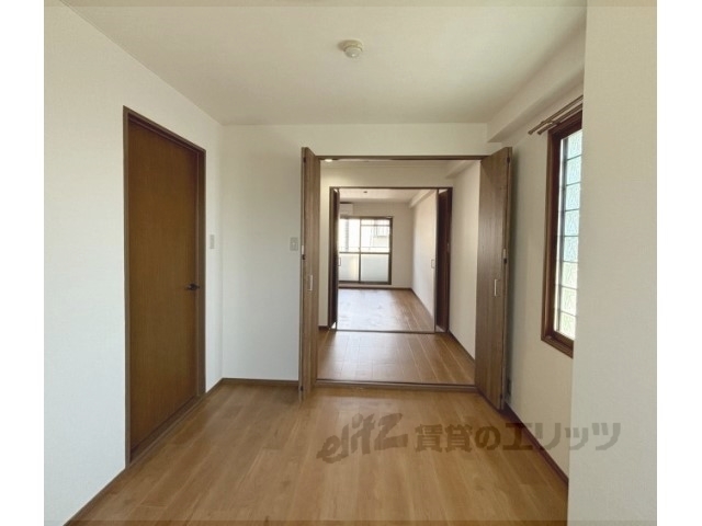 居室・リビング　洋室