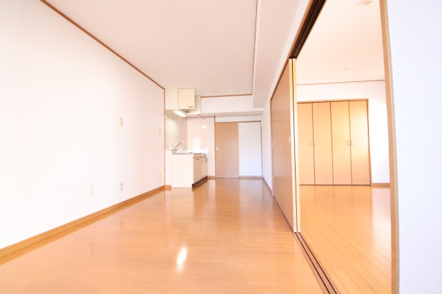 居室・リビング　別室の参考写真です。※現況優先