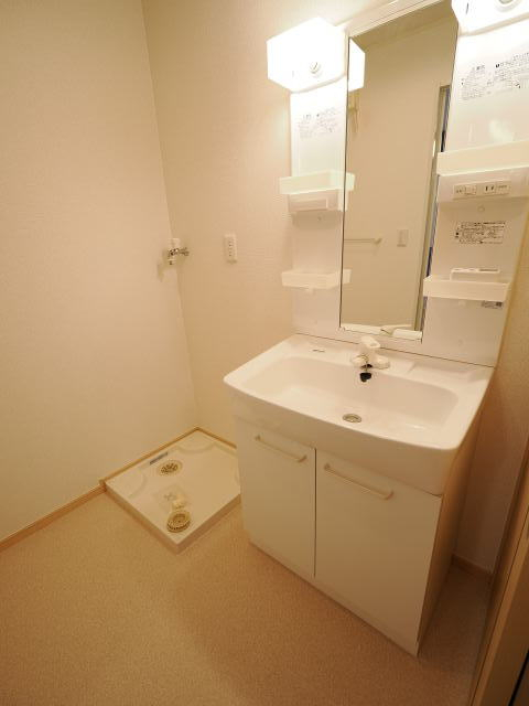 洗面設備　同仕様