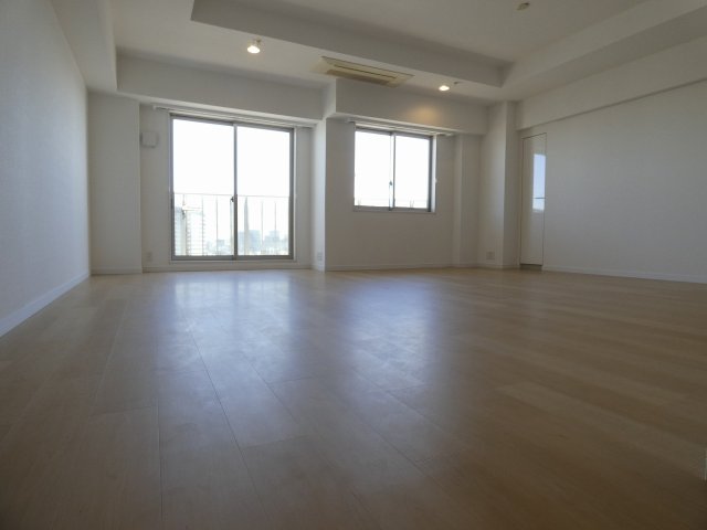 居室・リビング　居間