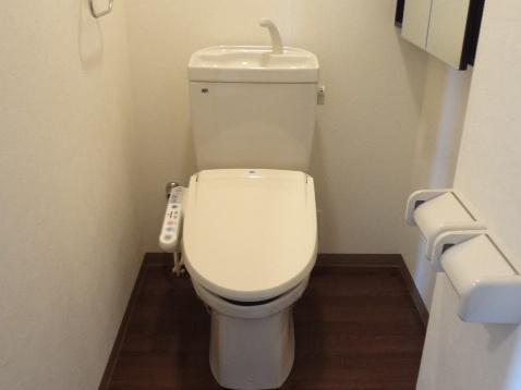 トイレ　シャワー付トイレ