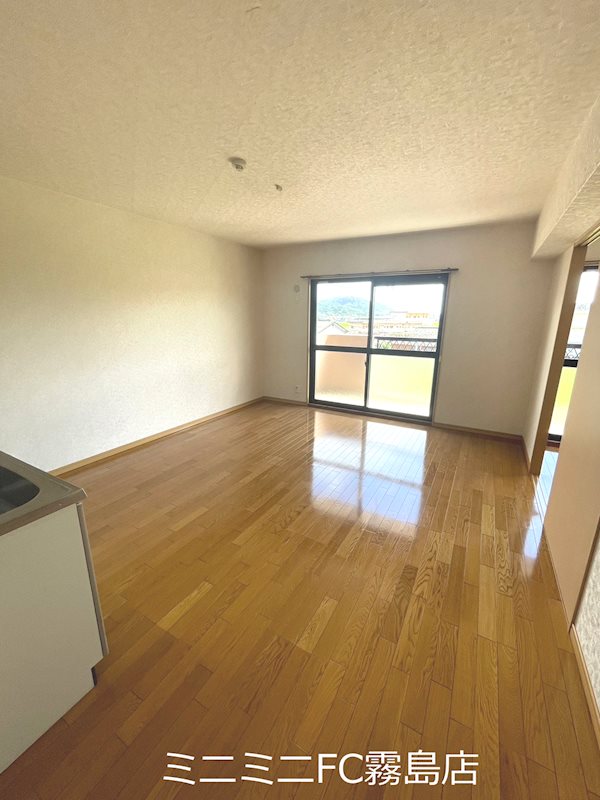 居室・リビング　同型