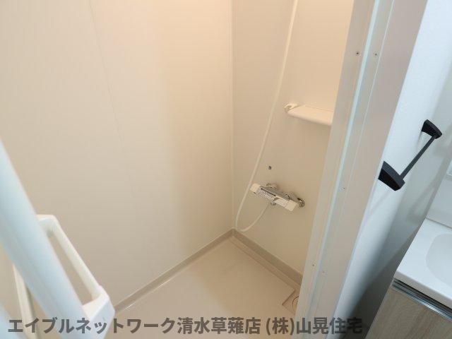バス・シャワールーム　きれいなシャワールームです