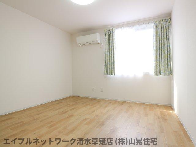 居室・リビング　ゆったりとした居間です