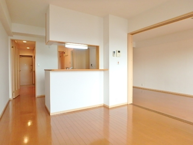 居室・リビング　図面と現状に相違がある場合には現状を優先