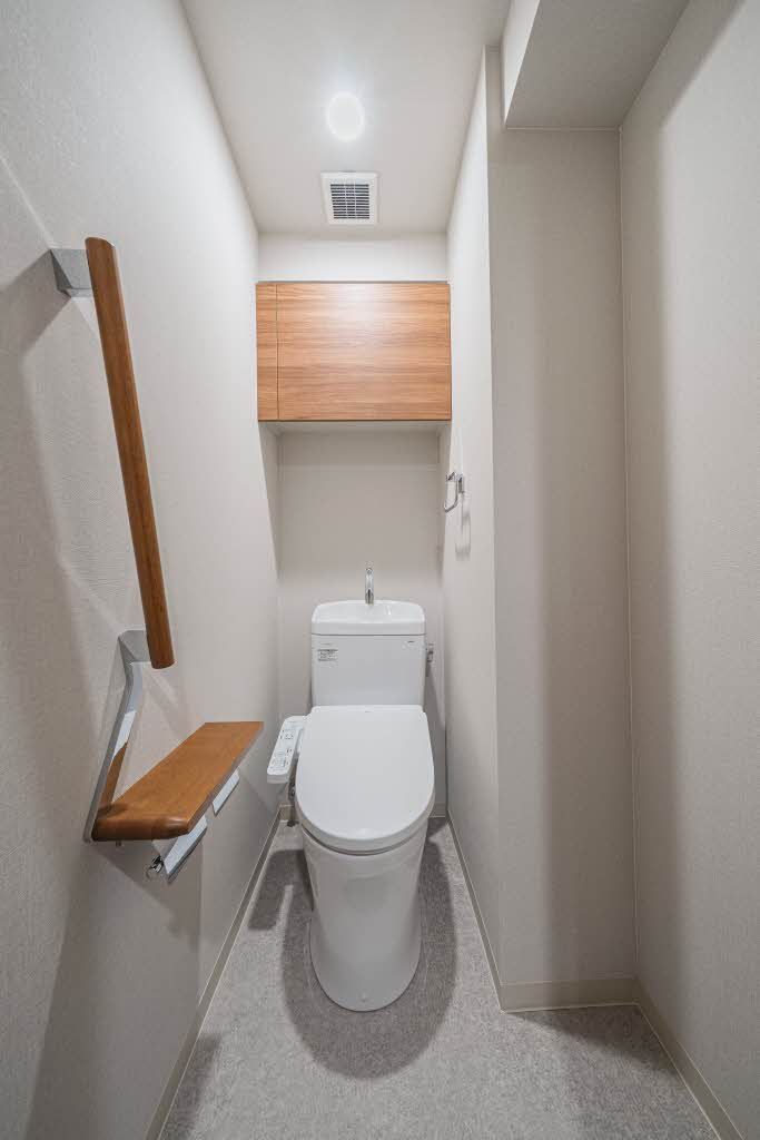 トイレ　トイレ