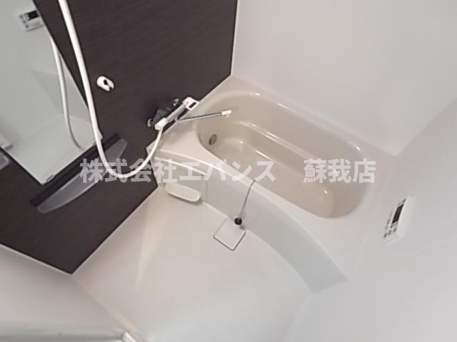 バス・シャワールーム　ゆったり過ごせるお風呂です