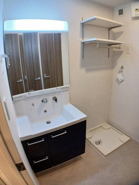 洗面設備　洗髪洗面化粧台