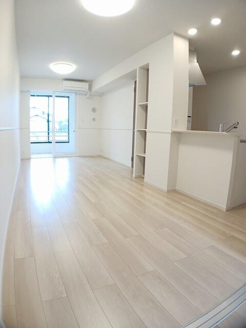 居室・リビング　居室