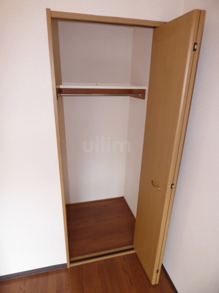 収納　クローゼット