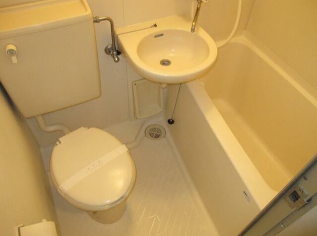 バス・シャワールーム　バスルーム