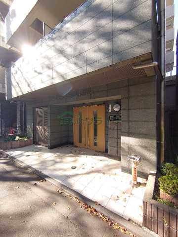 エントランス　スカイコートヌーベル中村橋