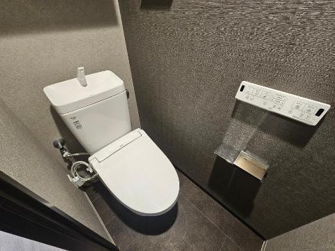 トイレ　シャワー付トイレ