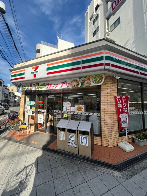 コンビニ　セブンイレブン大阪弁天4丁目店（コンビニ）まで200m