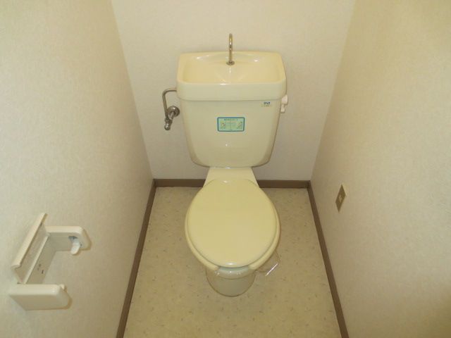 トイレ　コンセントあります