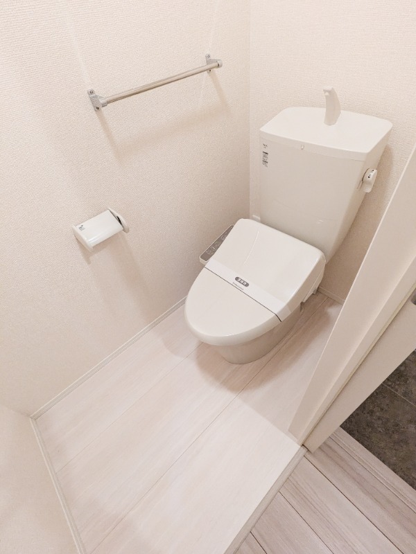 トイレ　図面と現状に相違がある場合には現状を優先