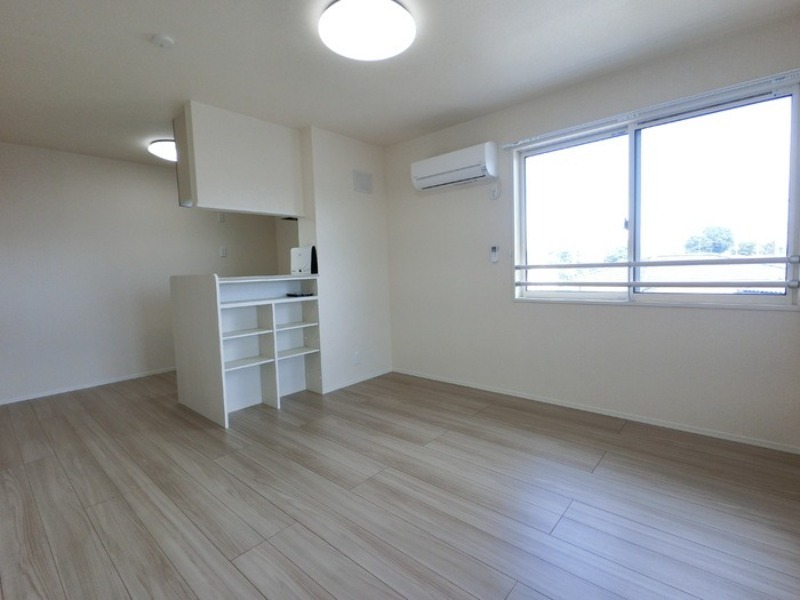 居室・リビング　図面と現状に相違がある場合には現状を優先