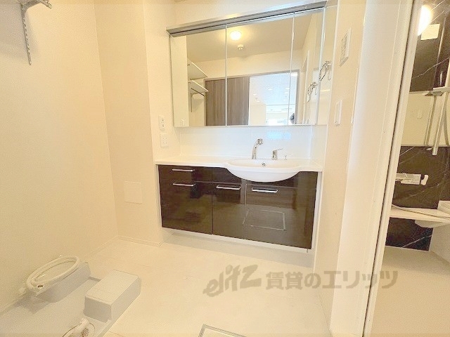 洗面設備　独立洗面台