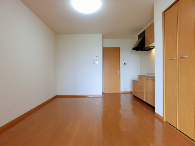 居室・リビング　ゆったり過ごせる居間です