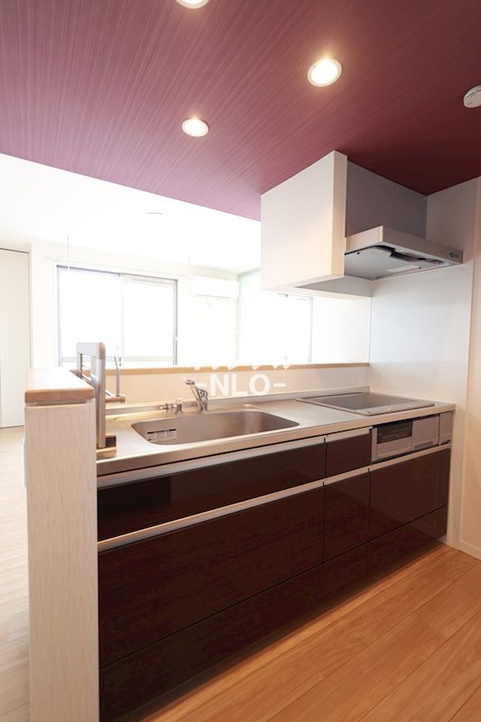 キッチン　お手入れがラクチンなIHコンロで料理の時間をもっと楽しく！