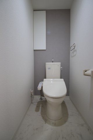 トイレ　落ち着いたトイレです