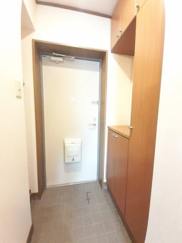 玄関　ゆったりとした玄関です