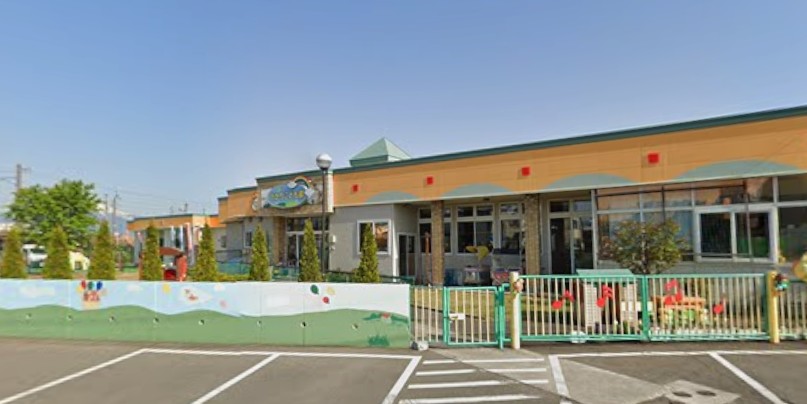 幼稚園・保育園　幼保連携型認定こども園ひかりこども園（幼稚園・保育園）まで692m