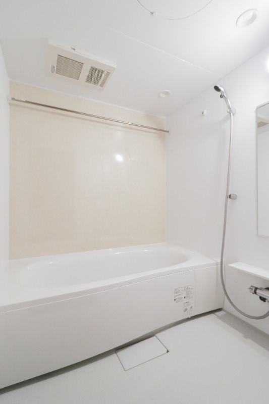 バス・シャワールーム　図面と現状に相違がある場合には現状を優先