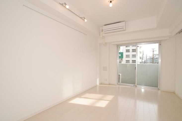 居室・リビング　★広々居室スペース★