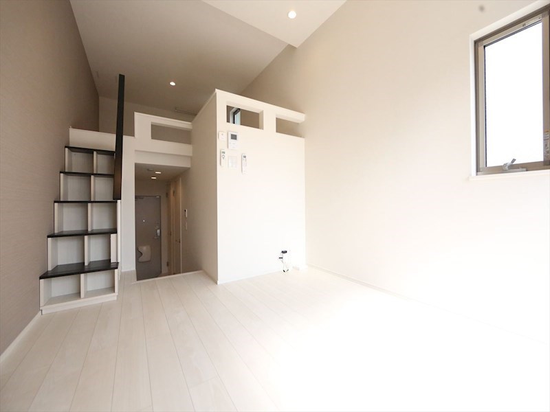 居室・リビング　洋室6帖　ロフト6.3帖（寝室にも使えます）　同仕様写真